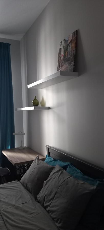 Appartement Квартира С Балконом И 2 Спальнями "Na Knyazheskoy" à Odessa Extérieur photo